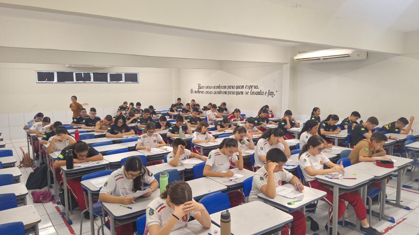 Colégio dos Bombeiros participa da Olimpíada Internacional Matemática